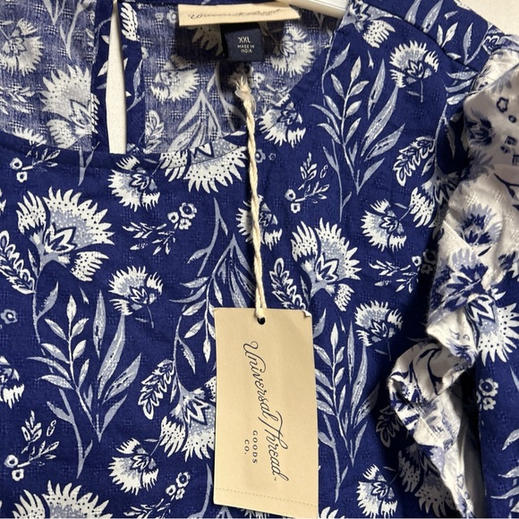 Universal Thread Blue Floral Blouse - Picture 2 of 14
